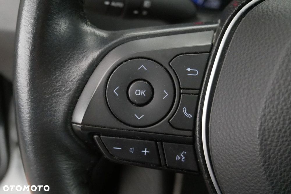 Toyota Corolla 1.8 Hybrid Comfort - 23