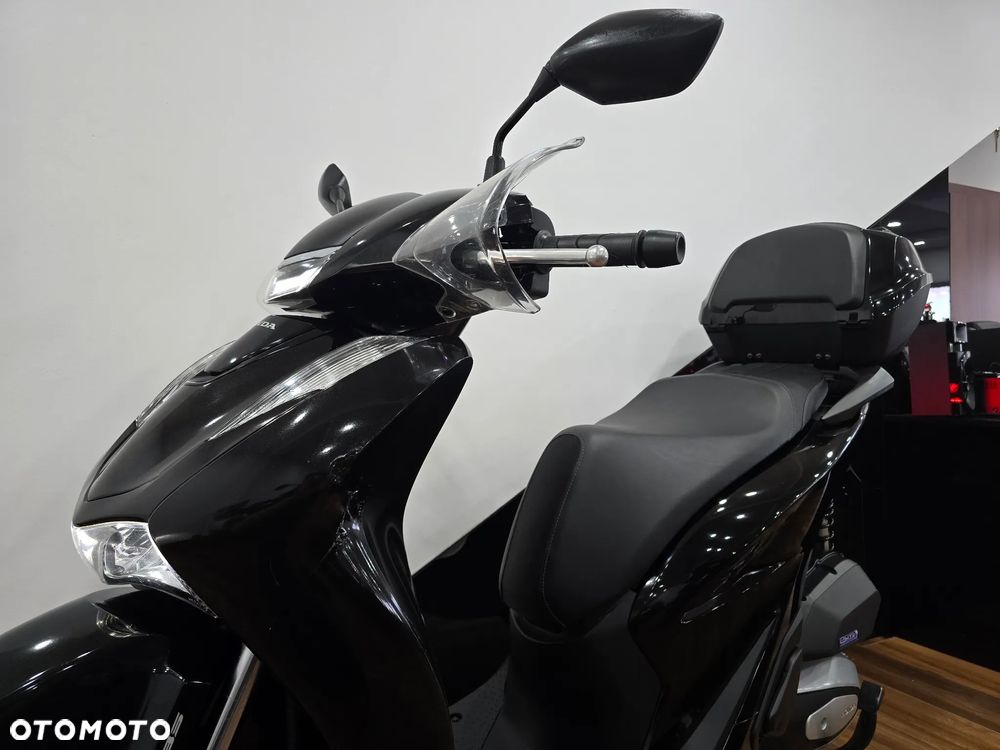 Honda SH - 14