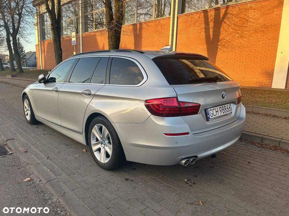 BMW Seria 5 520d - 5