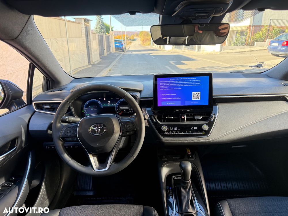 Toyota Corolla 1.8 Hybrid Touring Sports Business Edition - 8