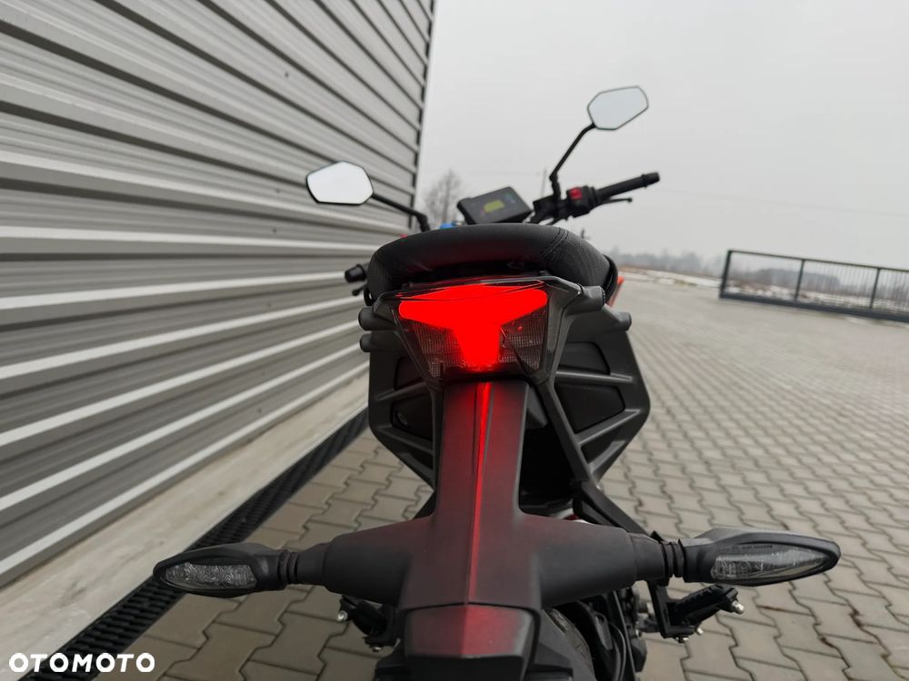 KTM Duke - 19