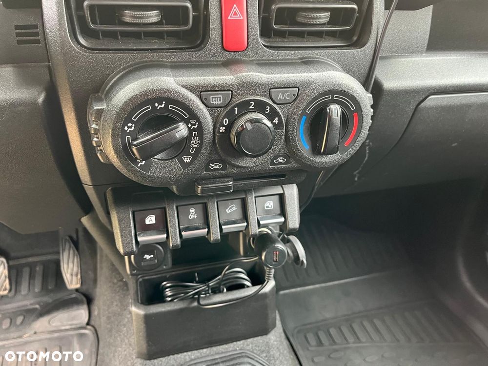 Suzuki Jimny 1.5 ALLGRIP Comfort - 13