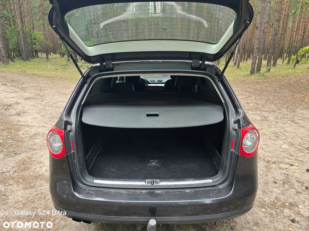 Volkswagen Passat 2.0 TDI Highline DSG - 10