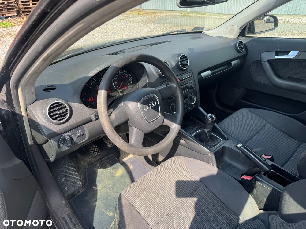 Audi A3 Sportback - 9