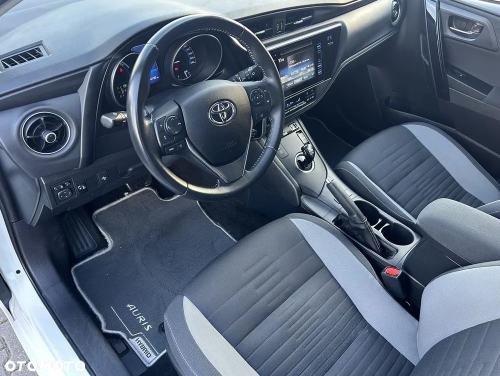 Toyota Auris 1.8 VVT-i Hybrid Automatik Executive - 30