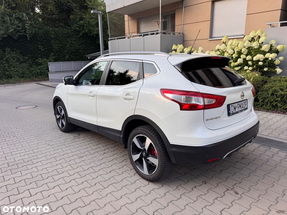 Nissan Qashqai 1.2 DIG-T N-Connecta Xtronic EU6 - 4