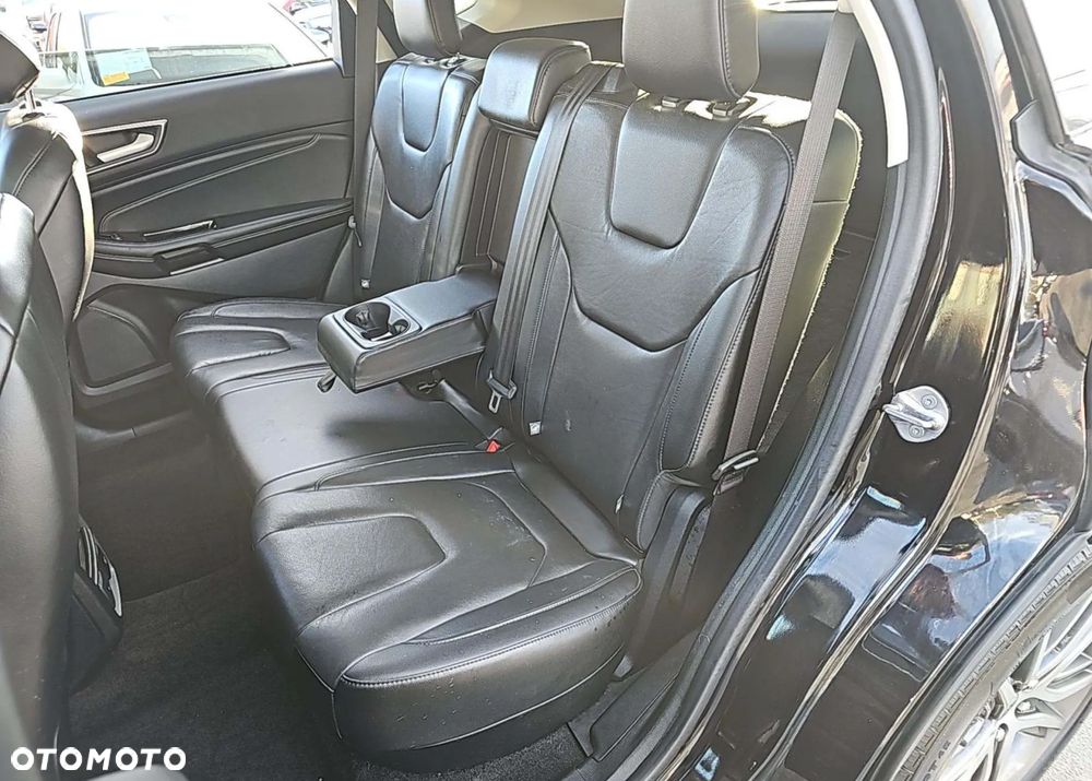 Ford Edge - 10