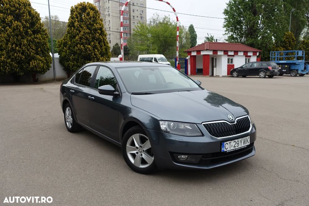 Skoda Octavia 1.4 TSI ELEGANCE - 1