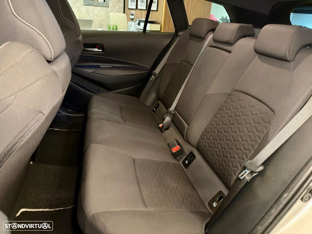 Toyota Corolla SW - 19