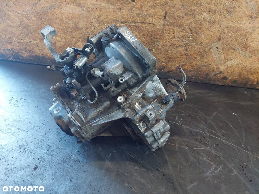 SKRZYNIA BIEGÓW SKODA FABIA I 1.9 SDI MANUAL 5 BIEGÓW EYY - 4