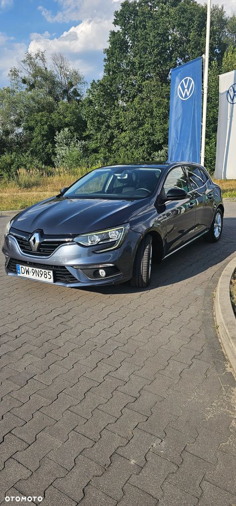 Renault Megane 1.2 Energy TCe Limited - 9
