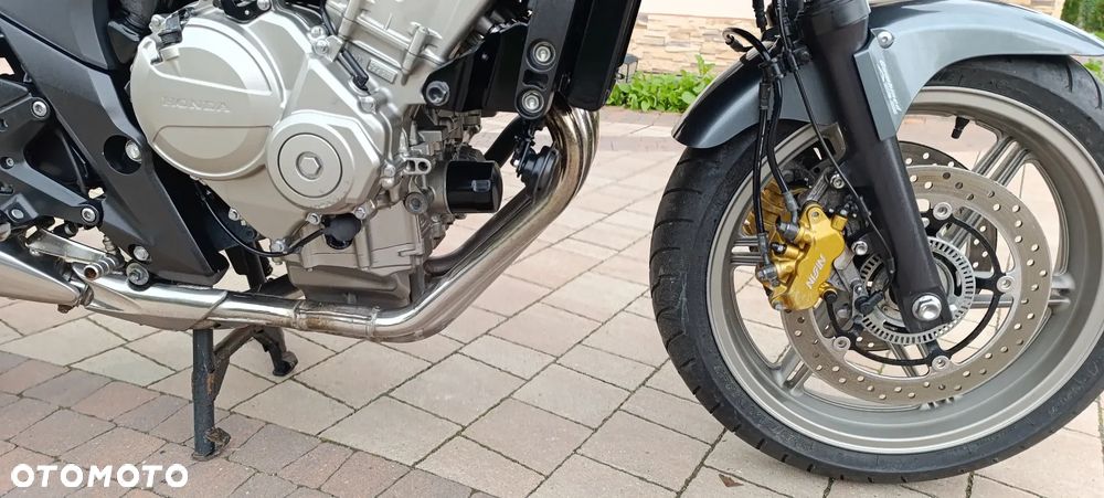 Honda CBF - 26