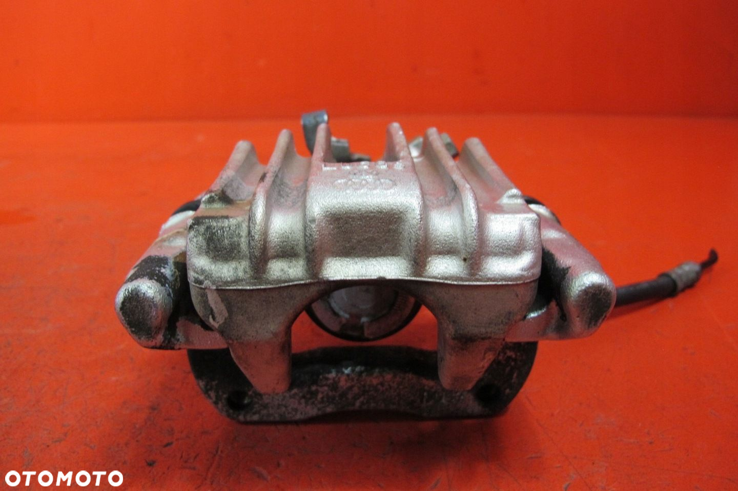 AUDI A1 8X 1 I SEAT SKODA VW ZACISK HAMULCOWY JARZMO PRAWY TYŁ TYLNY - 2