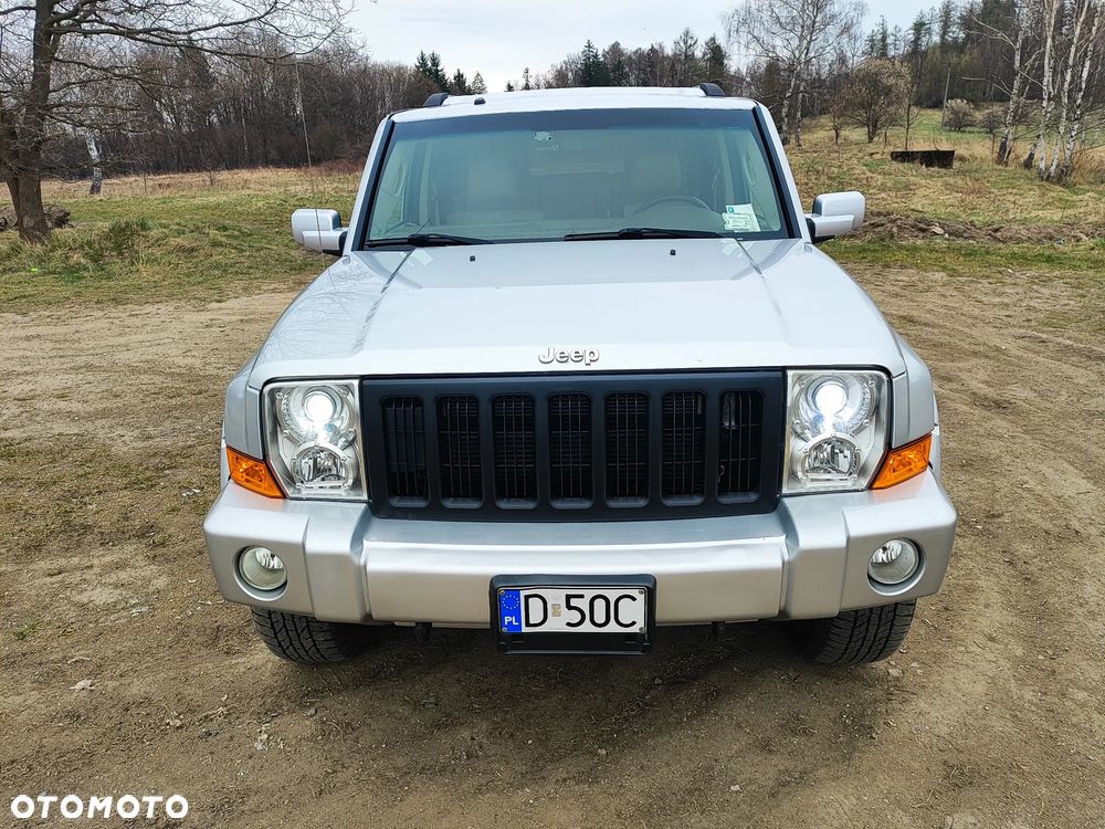 Jeep Commander 5.7 V8 HEMI Automatik Limited - 3