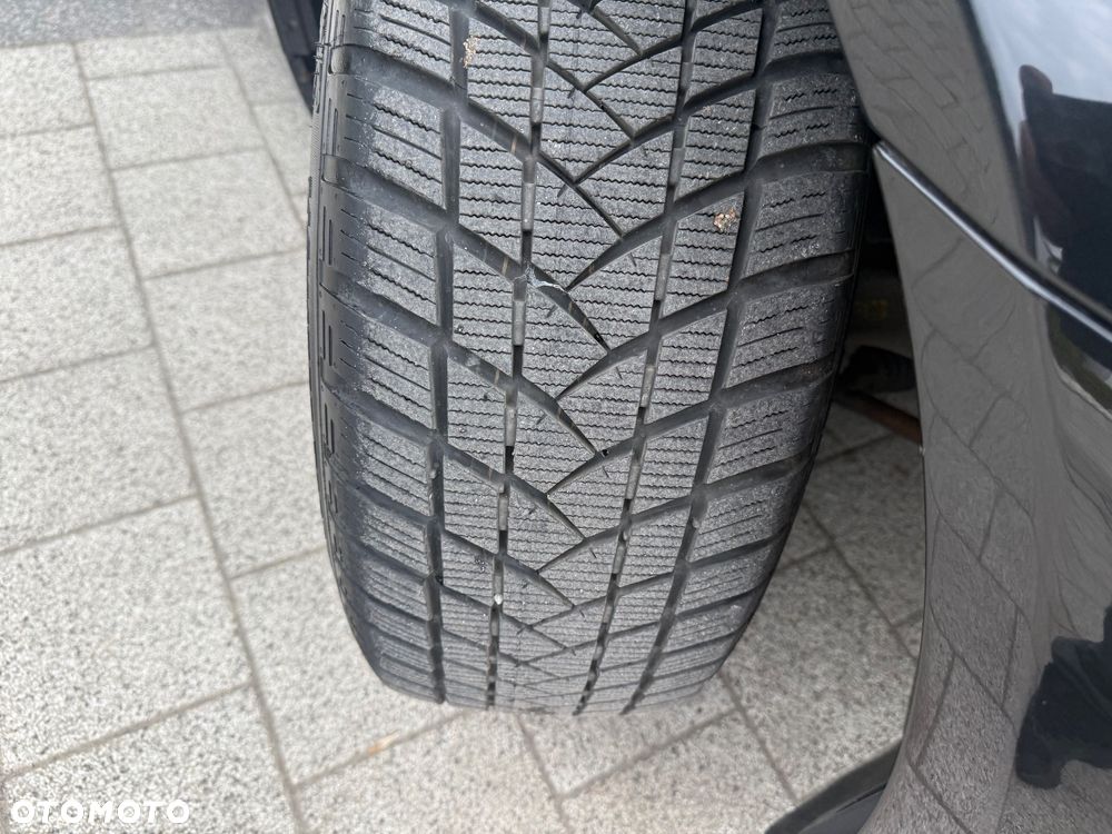 BMW Seria 5 520d Sport-Aut - 24