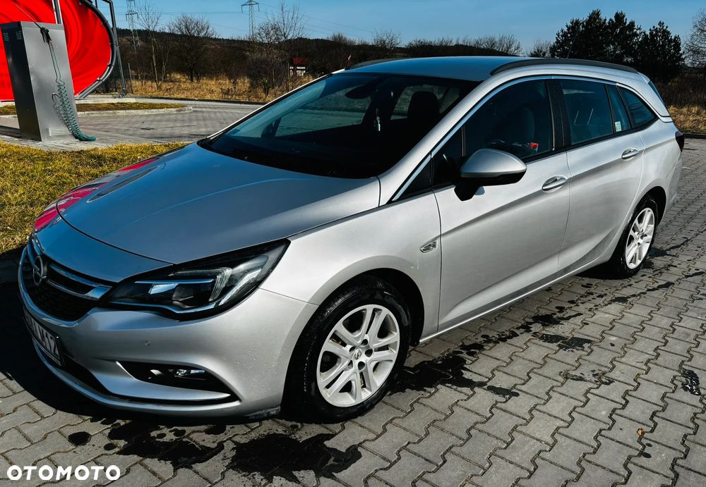 Opel Astra - 1