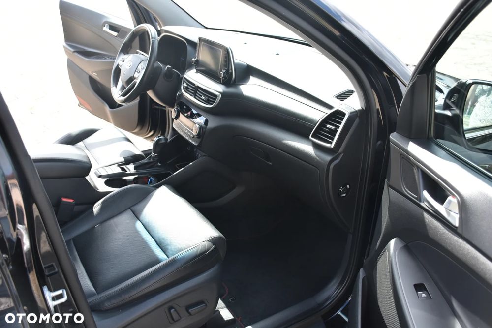 Hyundai Tucson 2.0 CRDI 4WD Automatik Premium - 17