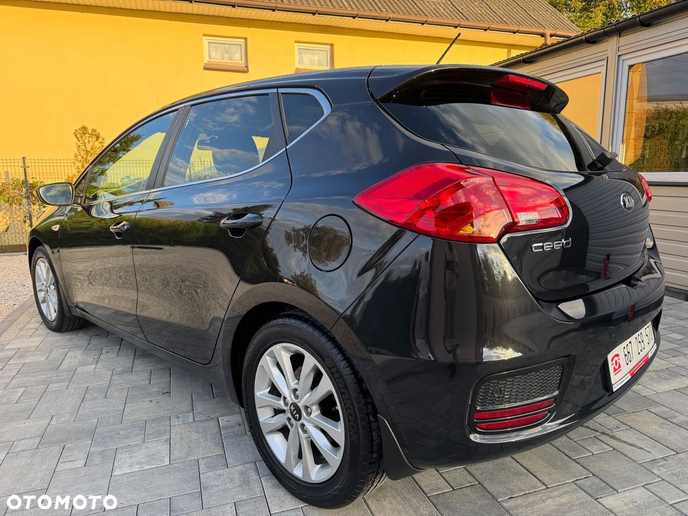 Kia Ceed 1.4 CVVT Dream-Team Edition - 8