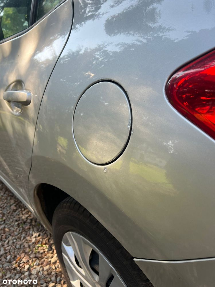 Toyota Auris - 16
