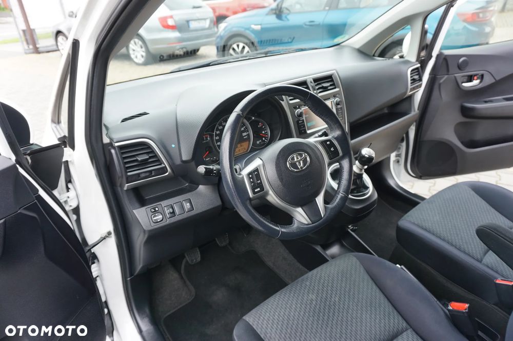 Toyota Verso S 1.33 VVT-i Life - 22