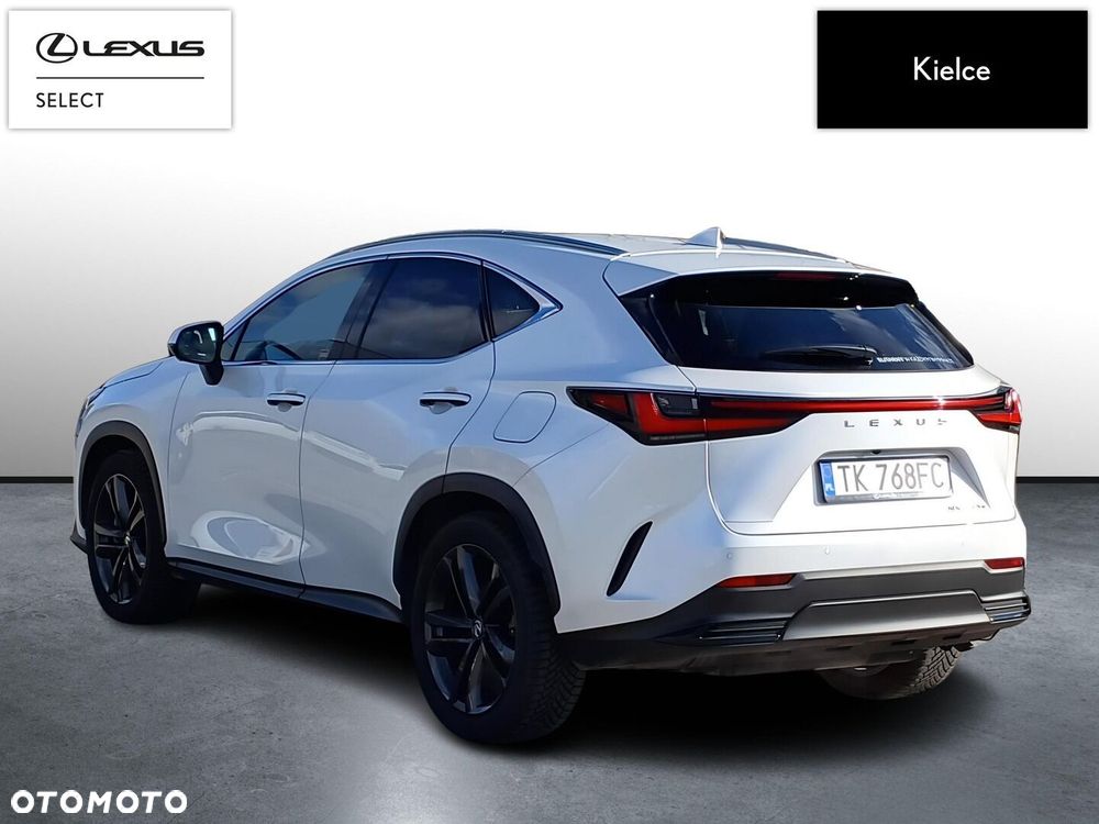 Lexus NX - 4