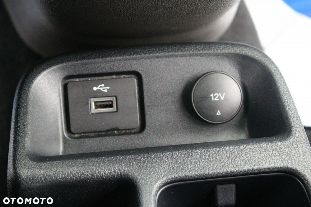 Ford Transit Connect - 31