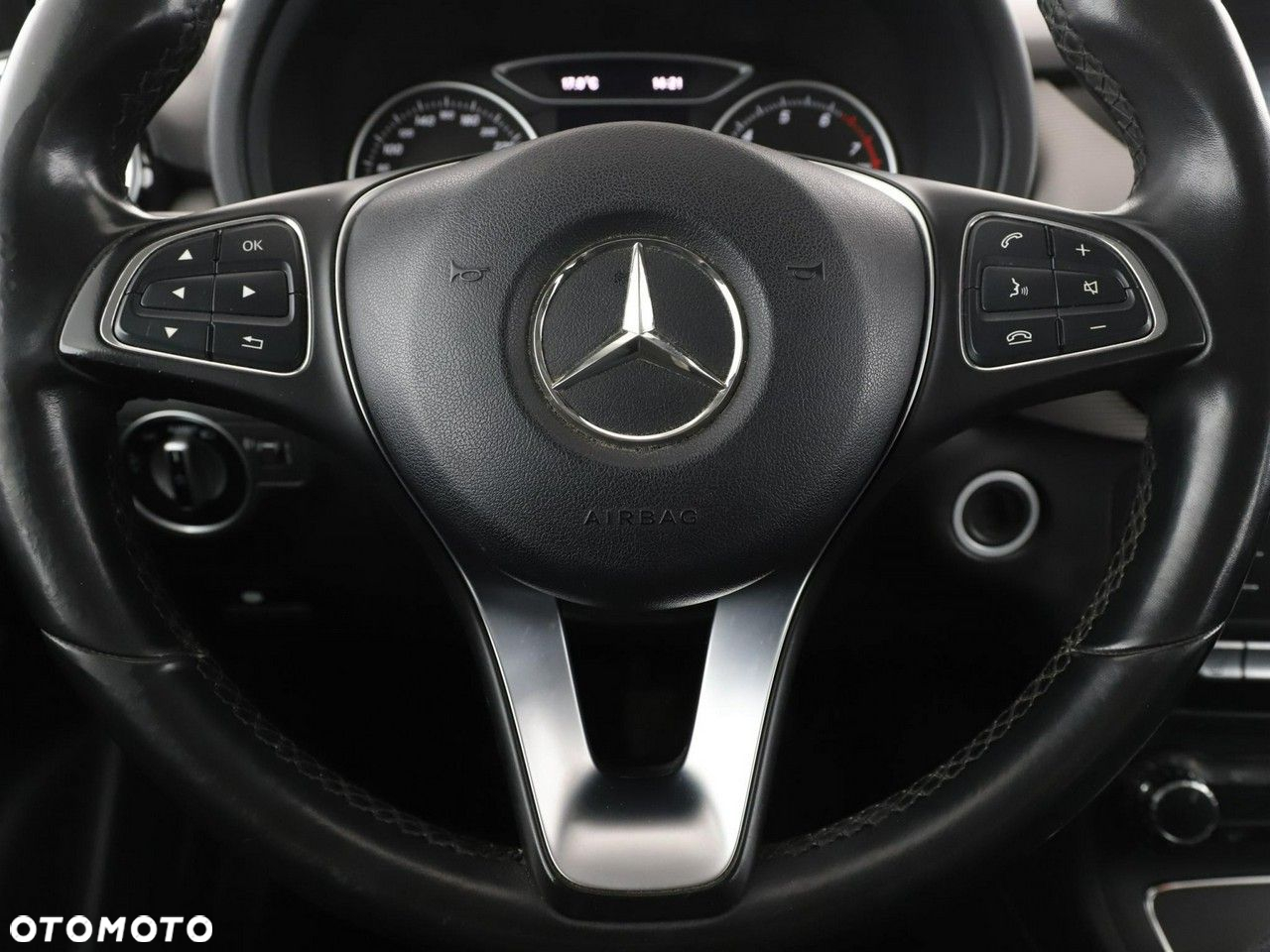 Mercedes-Benz Klasa B - 22