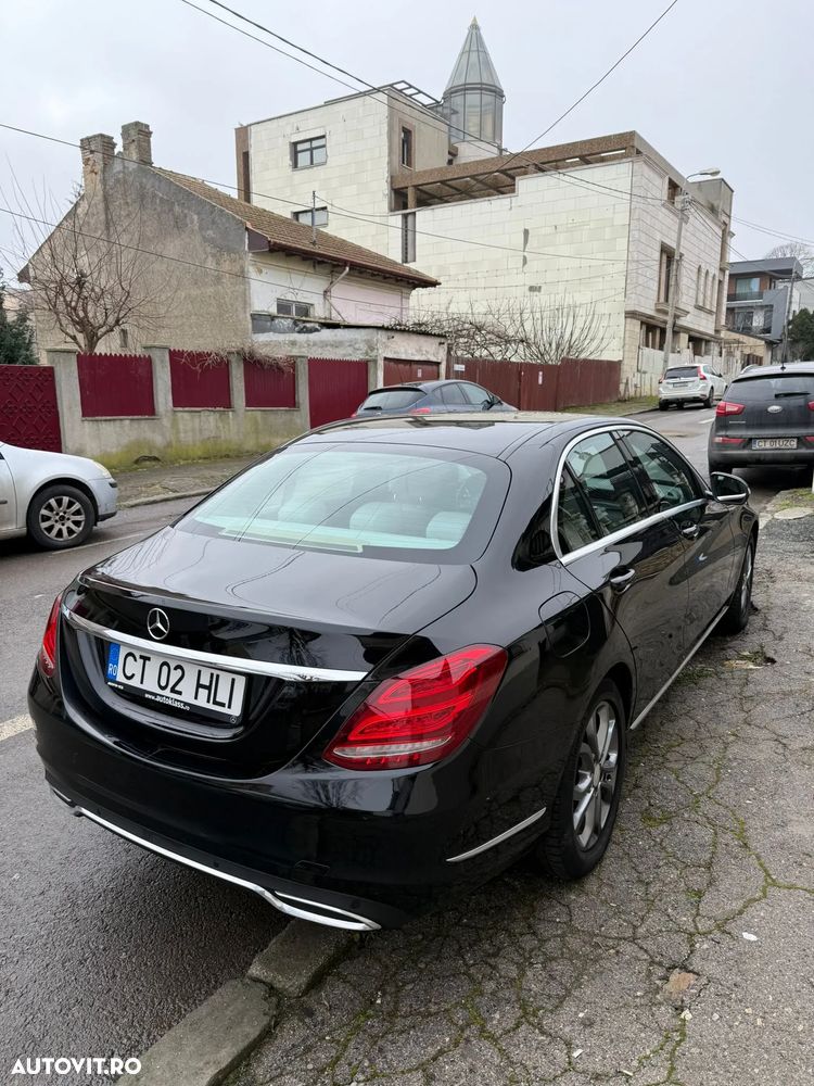 Mercedes-Benz C - 5
