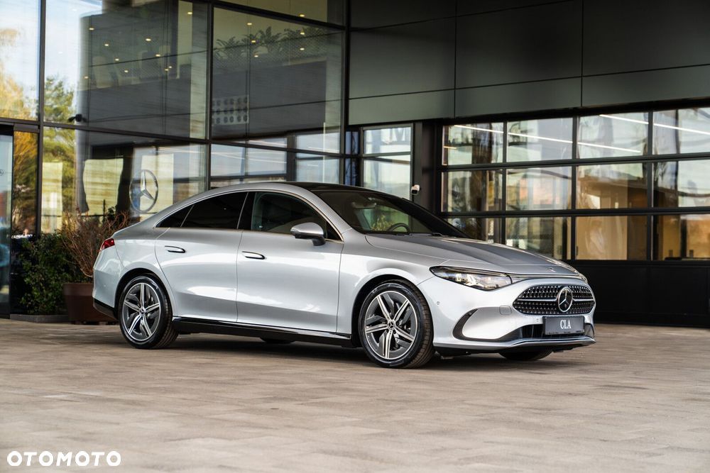 Mercedes-Benz CLA - 7