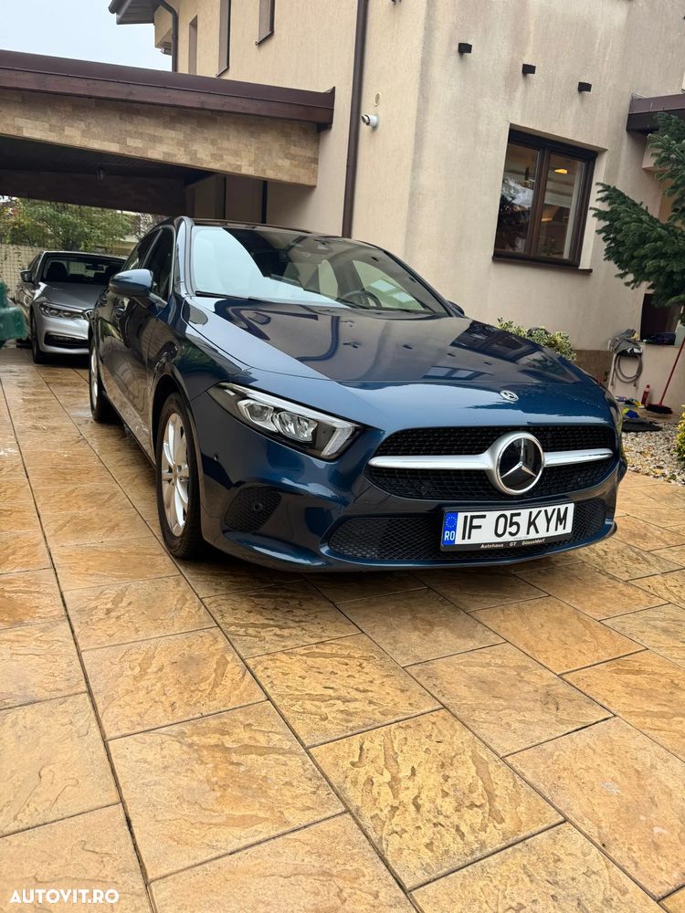 Mercedes-Benz A 220 4MATIC Sedan Aut. - 1