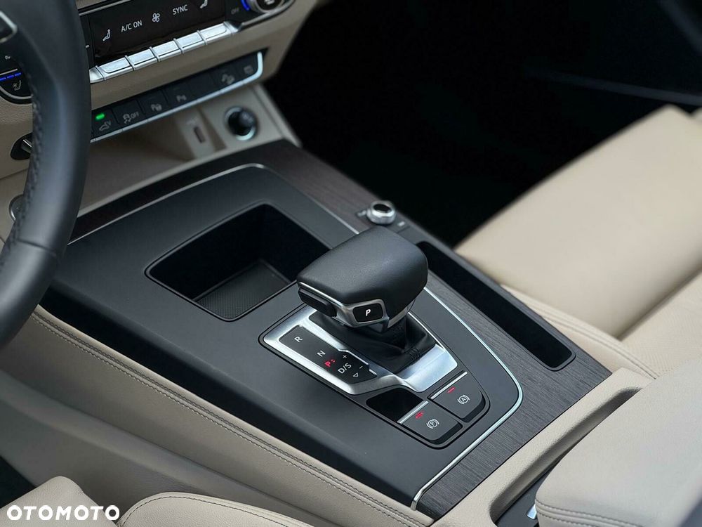 Audi Q5 e-Hybrid 270 kW Quattro S tronic - 12