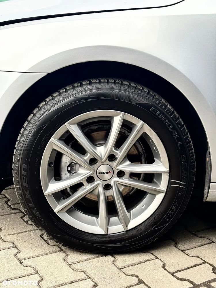 Skoda Octavia 1.6 TDI Ambiente - 25