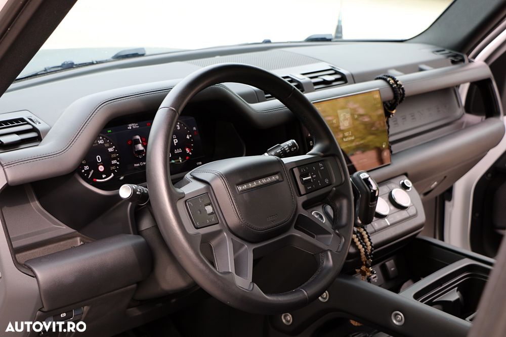Land Rover Defender 110 3.0 D300 MHEV X-Dynamic SE - 23