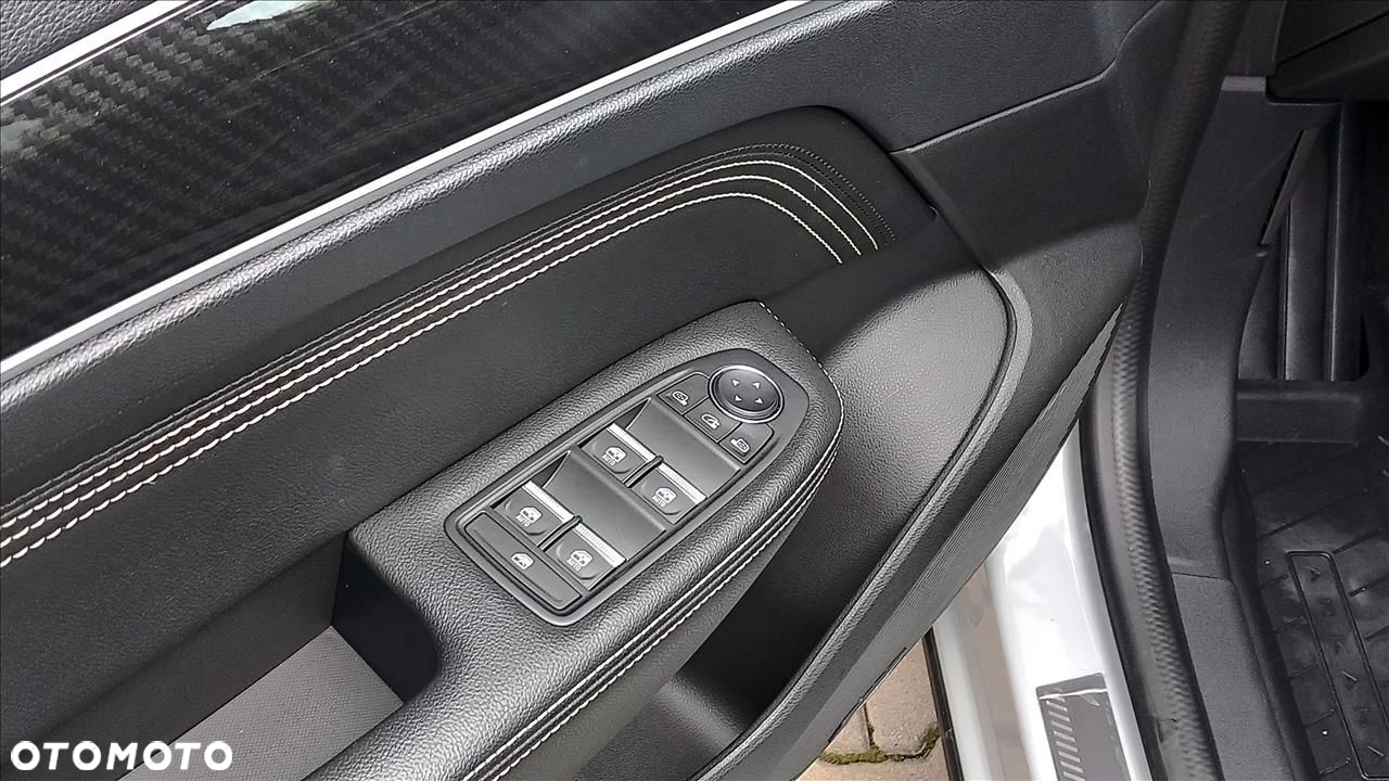 Renault Arkana 1.6 E-TECH E-Tech Engineered MMT - 6