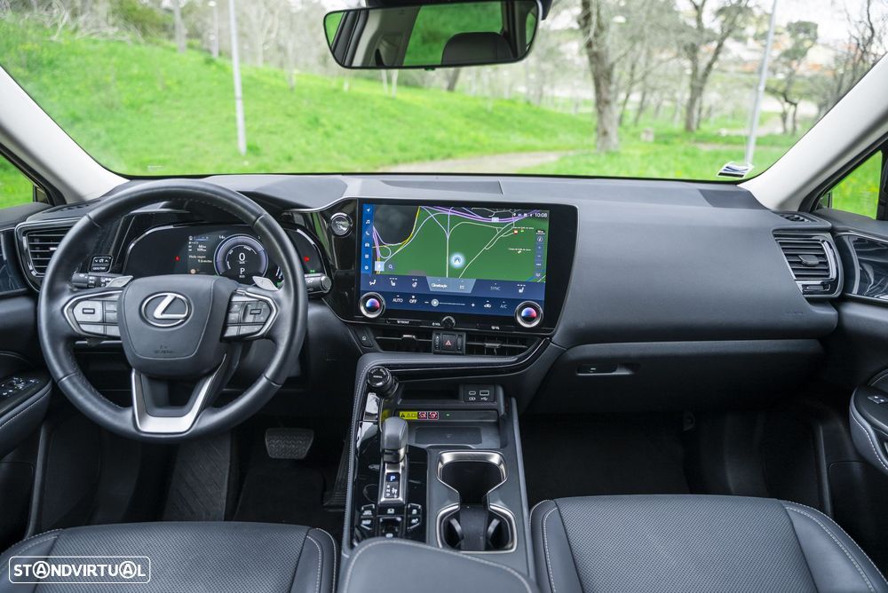 Lexus NX 450h+ - 18