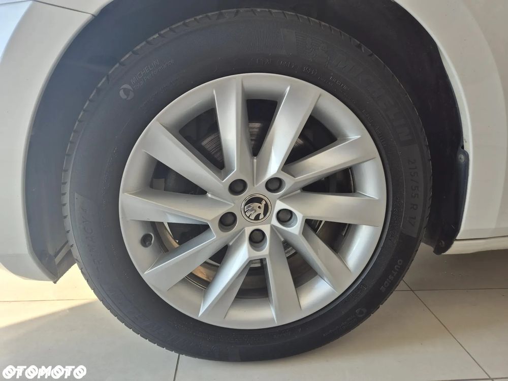 Skoda Superb 1.5 TSI Ambition DSG - 15