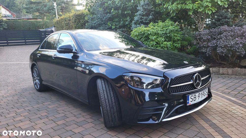 Mercedes-Benz Klasa E 220 d 4-Matic AMG - 1