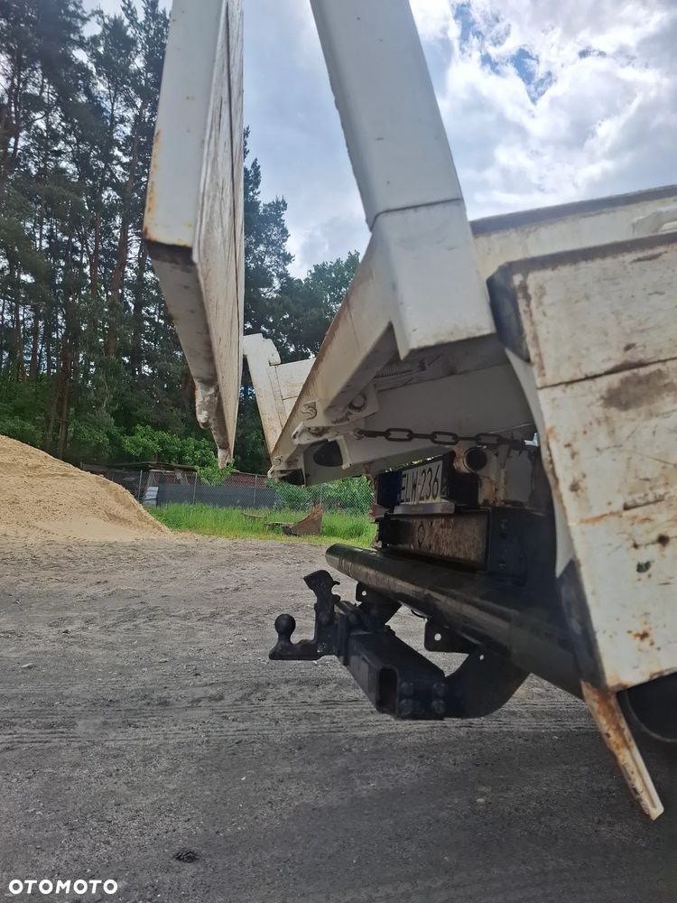 Iveco 35C13 - 23