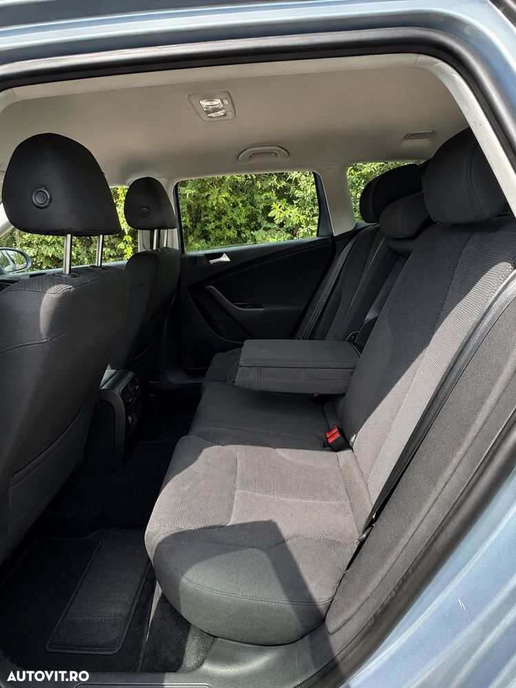 Volkswagen Passat - 7