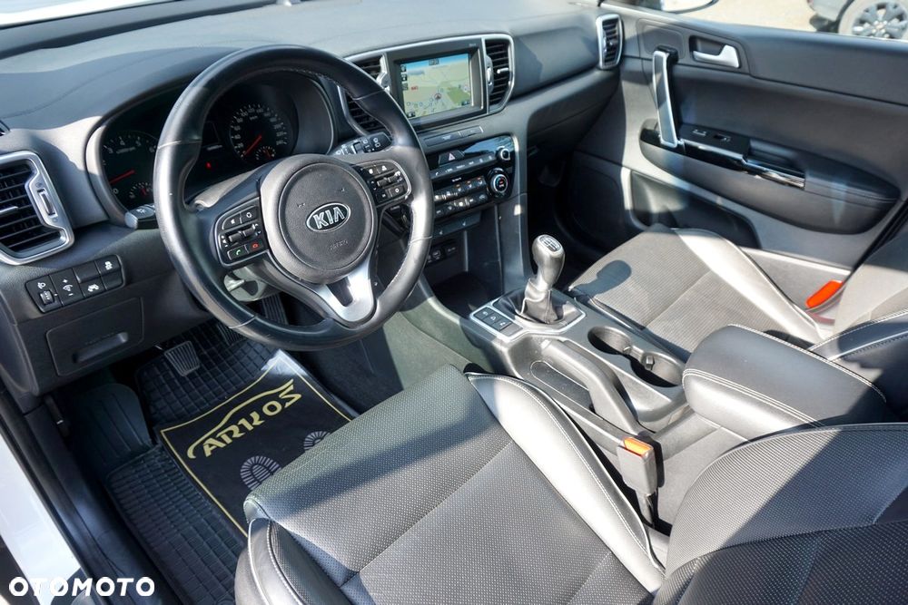 Kia Sportage 1.6 GDI 2WD Attract - 27