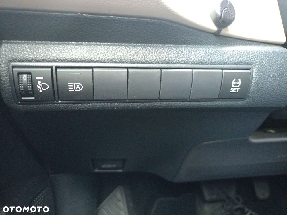 Toyota Corolla 1.5 Comfort MS - 25