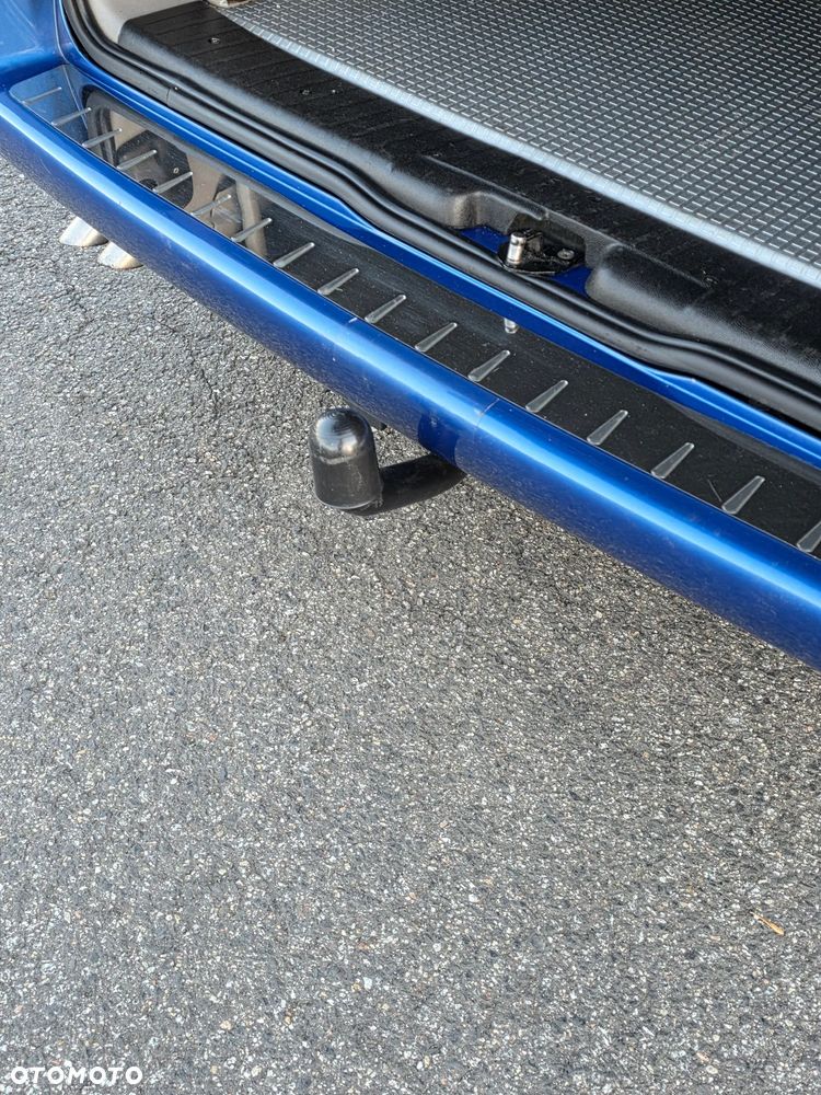 Volkswagen Multivan - 26