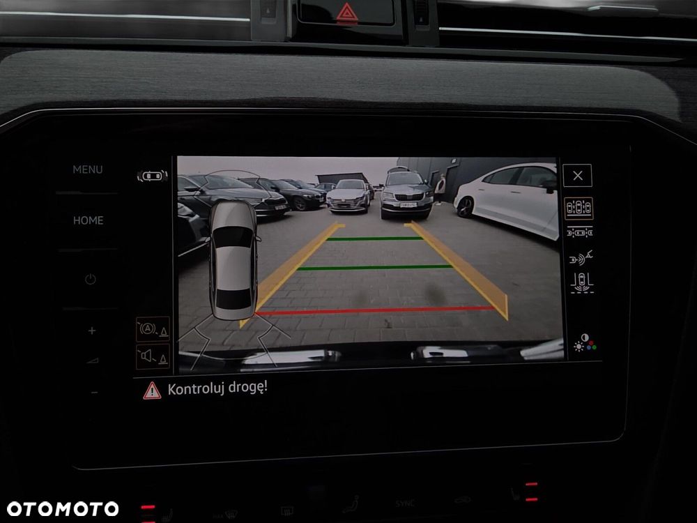 Volkswagen Passat - 19