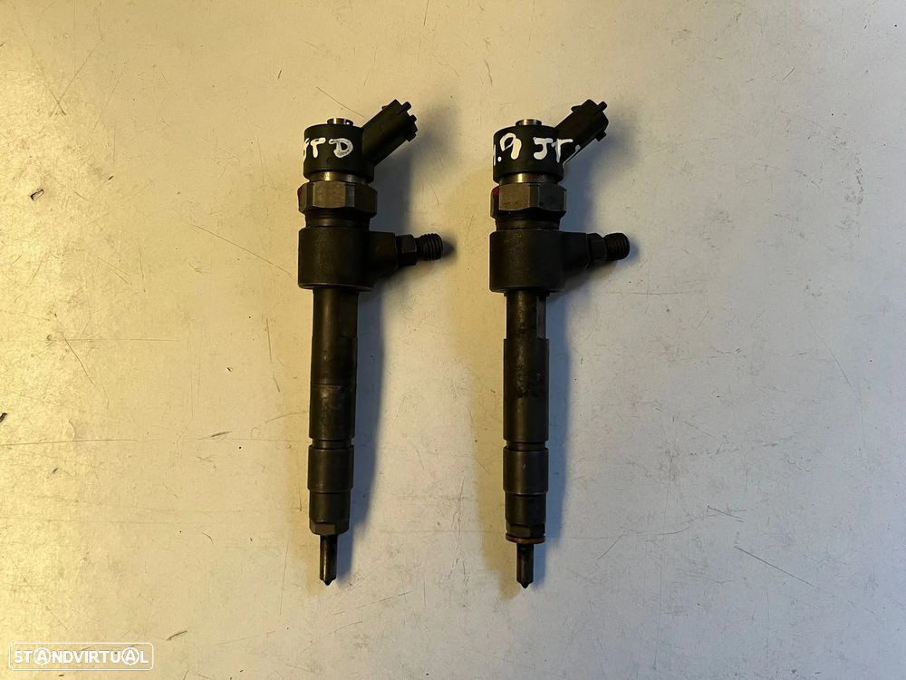 Alfa Fiat Lancia 1.9 JTD - INJECTOR BOSCH - 0445110119 - 1