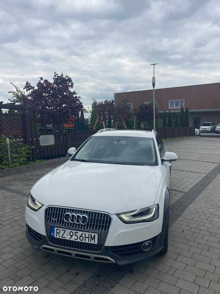 Audi A4 Allroad 2.0 TDI DPF - 11