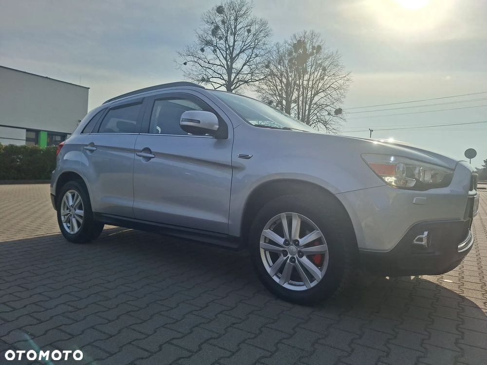 Mitsubishi ASX 1.8 DID Instyle NAVI 4WD AS&G - 4