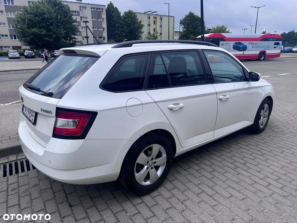 Skoda Fabia 1.2 TSI Style - 4