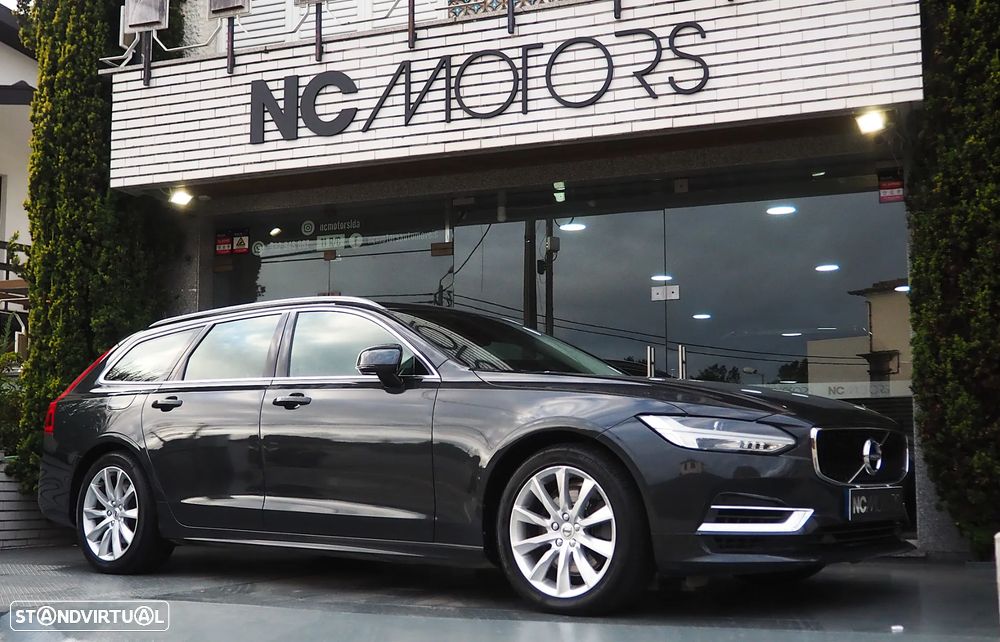 Volvo V90 2.0 T8 Momentum Plus AWD Geartronic - 2