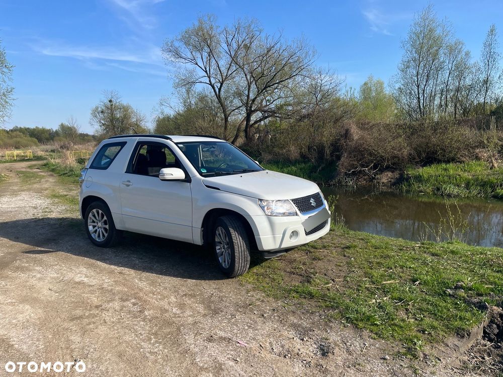 Suzuki Grand Vitara - 31