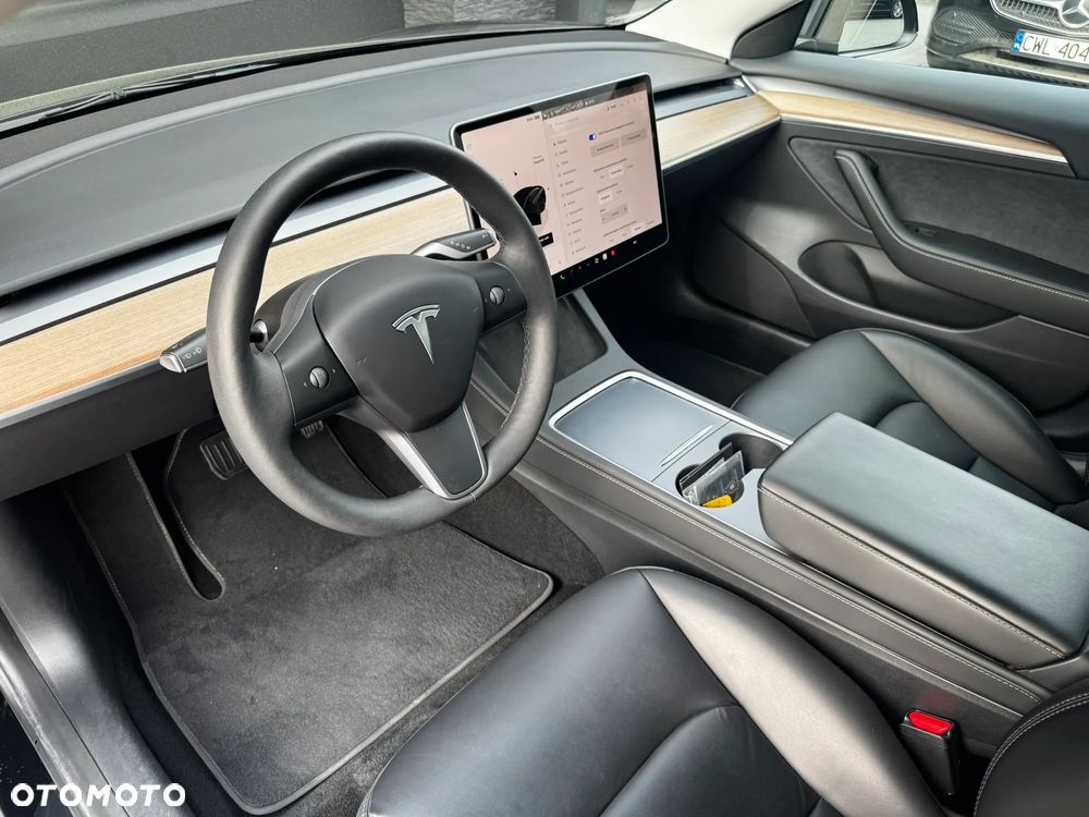 Tesla Model 3 Langstreckenbatterie Allradantrieb Dual Motor - 14